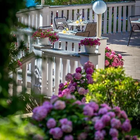 & Milcetic D Gostinjska kuća Malinska