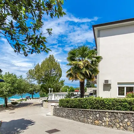 Gostinjska kuća & Milcetic D 4*