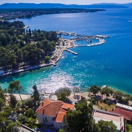 & Milcetic D 4* Malinska