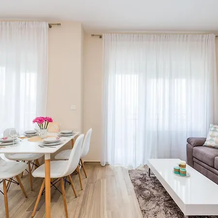 & Milcetic D Gostinjska kuća Malinska