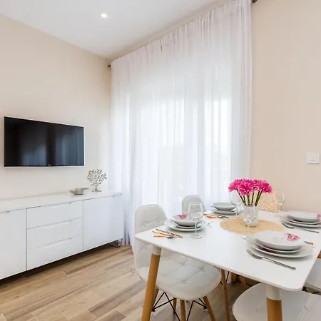 & Milcetic D Gostinjska kuća 4*