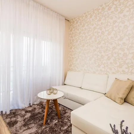 & Milcetic D Gostinjska kuća 4*